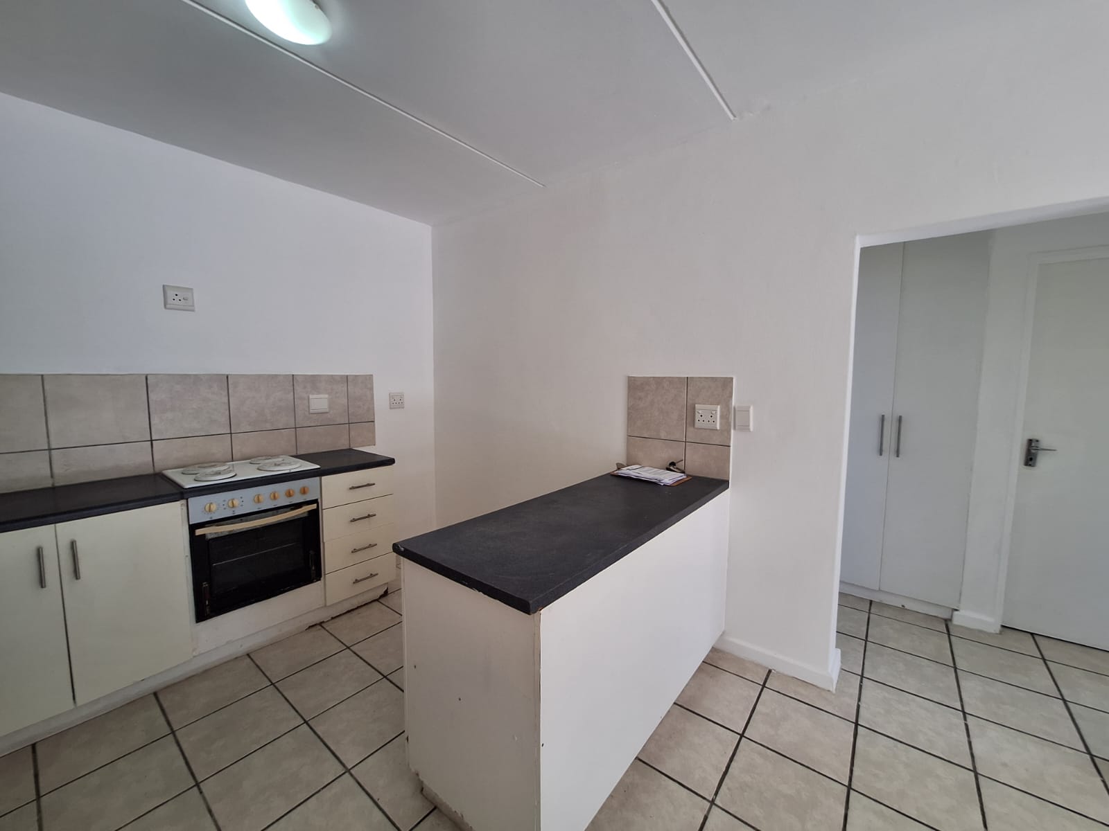 2 Bedroom Property for Sale in Thornton Western Cape